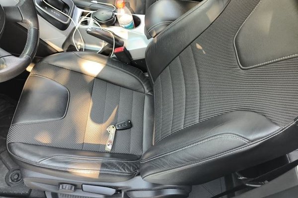 Ford Kuga 2015, 172200 км, за 5453 USD - фото 12