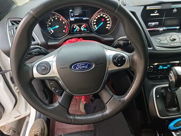 Ford Kuga 2015, 88200 км, за 5355 USD - фото 11
