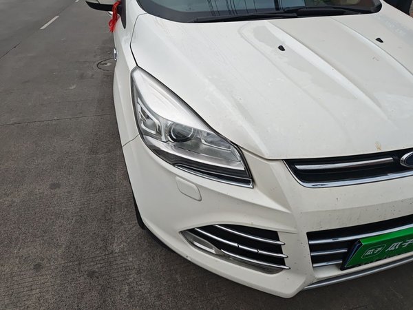 Ford Kuga 2015, 88200 км, за 5355 USD - фото 7