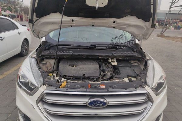 Ford Kuga 2017, 112700 км, за 8228 USD - фото 21