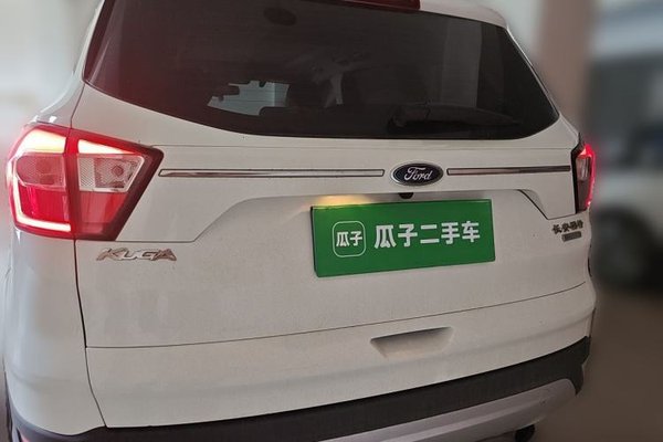 Ford Kuga 2017, 120600 км, за 6847 USD