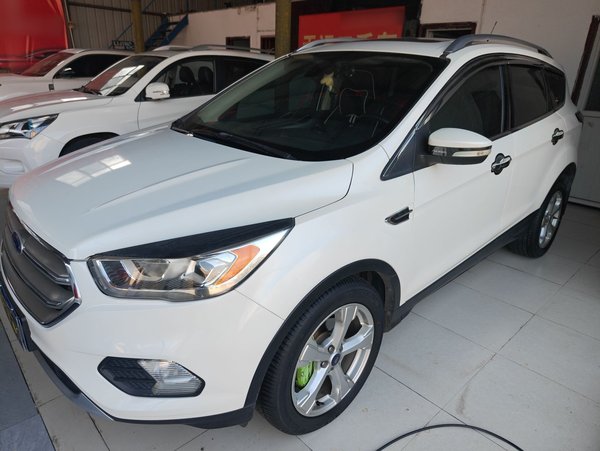 Ford Kuga 2017, 121600 км, за 6593 USD - фото 6