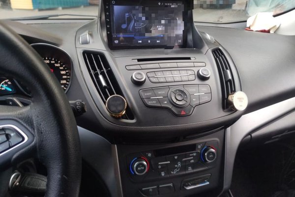 Ford Kuga 2017, 121900 км, за 5396 USD - фото 13