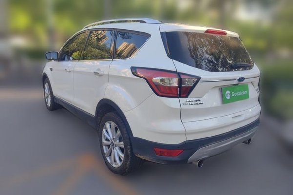 Ford Kuga 2017, 46600 км, за 6773 USD