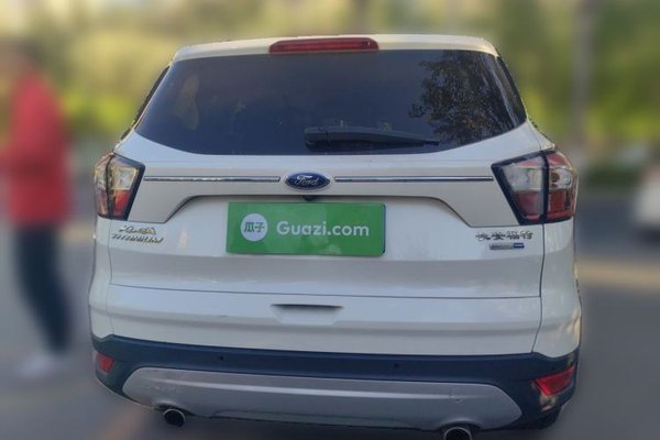 Ford Kuga 2017, 46600 км, за 6773 USD