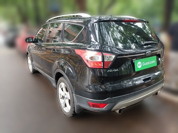 Ford Kuga 2018, 191100 км, за 5591 USD