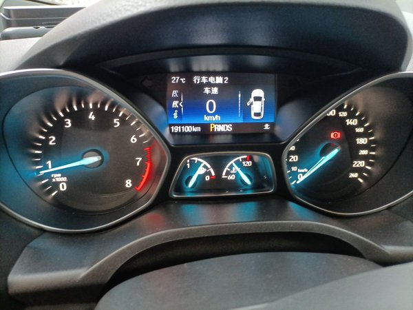 Ford Kuga 2018, 191100 км, за 5591 USD - фото 12
