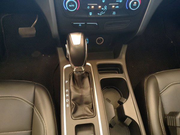 Ford Kuga 2018, 114400 км, за 7071 USD