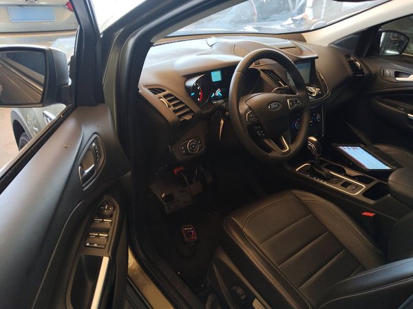 Ford Kuga 2018, 114400 км, за 7071 USD - фото 12