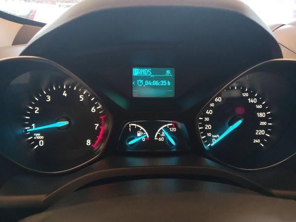 Ford Kuga 2018 EcoBoost 180 Two-Wheel-Drive Platinum Edition, 2018 года