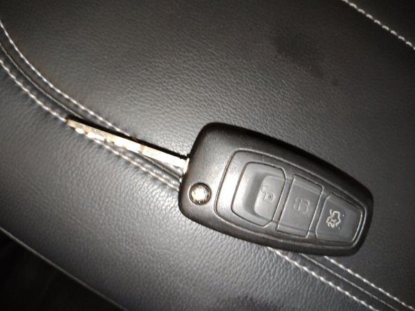 Ford Kuga 2018, 114400 км, за 7071 USD - фото 10