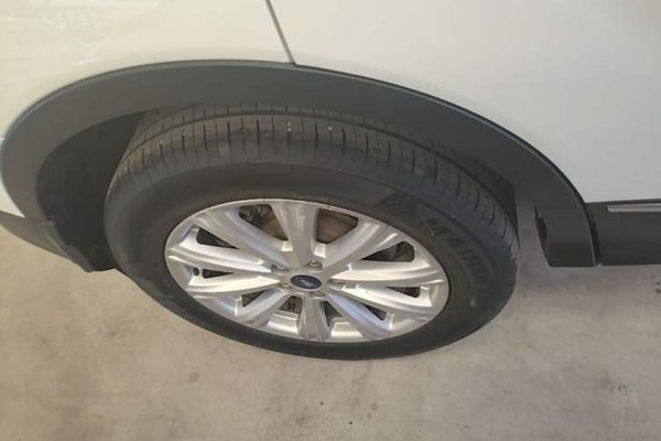 Ford Kuga 2018, 78700 км, за 8467 USD - фото 10