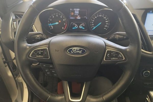 Ford Kuga 2018, 78700 км, за 8467 USD - фото 14
