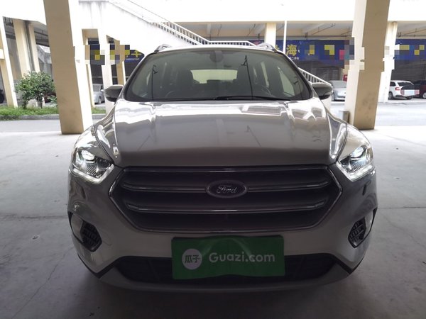 Ford Kuga 2018 Facelifted EcoBoost 180 Two-Wheel Drive Luxury Wing Edition, 2018 года