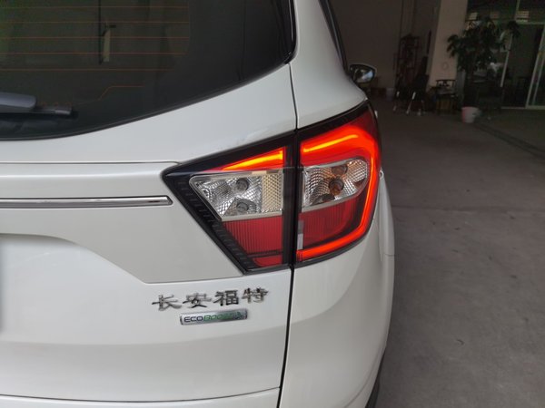 Ford Kuga 2018, 85900 км, за 7961 USD - фото 7