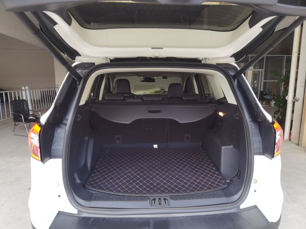 Ford Kuga 2018, 85900 км, за 7961 USD - фото 18