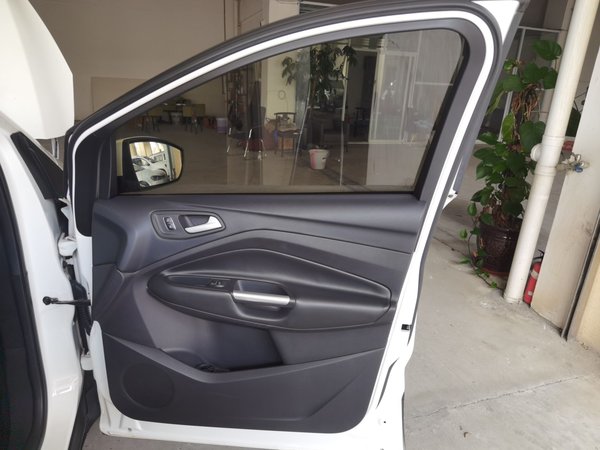 Ford Kuga 2018, 85900 км, за 7961 USD - фото 25