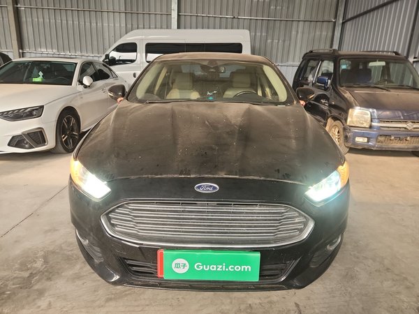 Ford Mondeo 2013 1.5L GTDi180 Fashion Edition, 2013 года