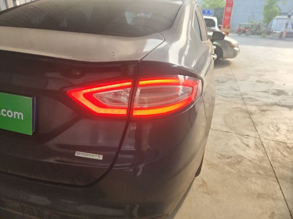 Ford Mondeo 2013, 135900 км, за 5658 USD - фото 7