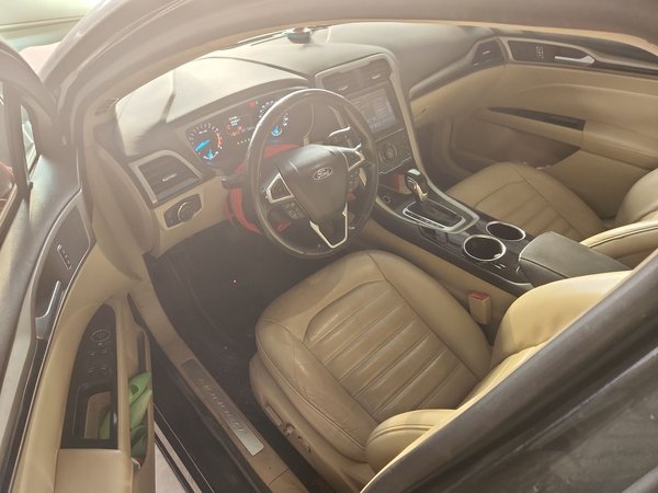 Ford Mondeo 2013, 135900 км, за 5658 USD - фото 15