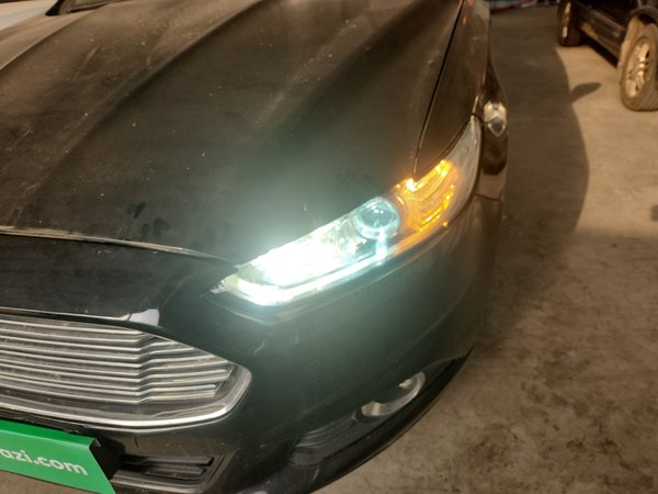 Ford Mondeo 2013, 135900 км, за 5658 USD - фото 23