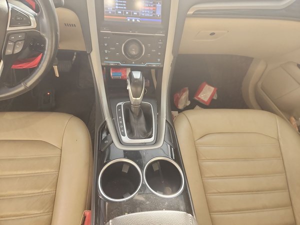 Ford Mondeo 2013, 135900 км, за 5658 USD - фото 13