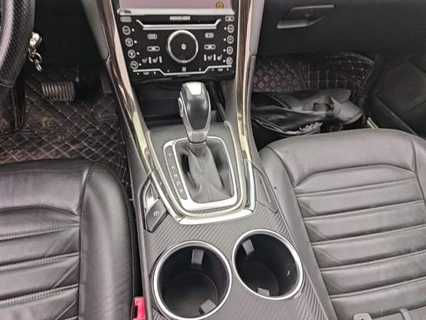 Ford Mondeo 2013, 144200 км, за 6444 USD - фото 10