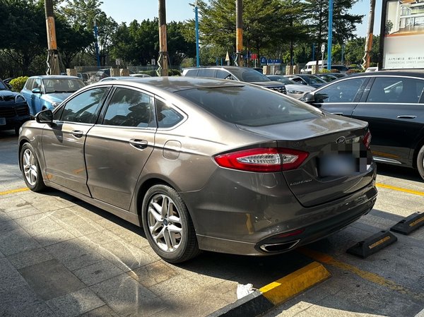 Ford Mondeo 2013 1.5L GTDi180 Fashion Edition, 2013 года