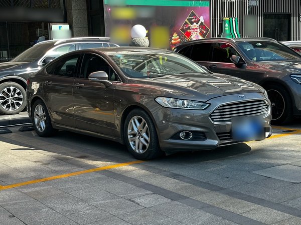 Ford Mondeo 2013, 131400 км, за 5480 USD