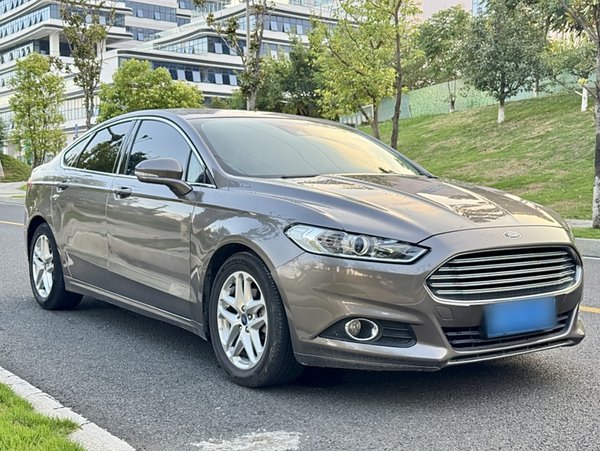 Ford Mondeo 2013 1.5L GTDi180 Fashion Edition, 2013 года