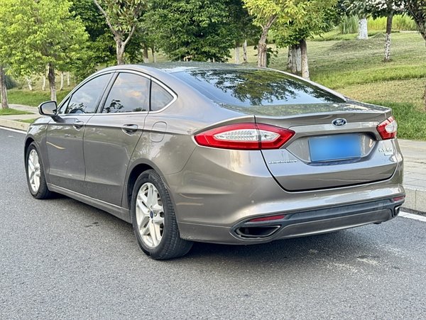 Ford Mondeo 2013, 148600 км, за 5616 USD