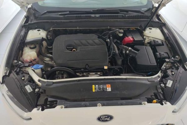 Ford Mondeo 2013, 122700 км, за 7119 USD - фото 15