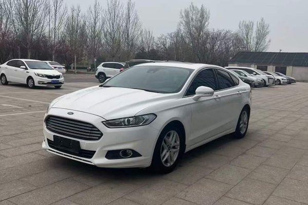 Ford Mondeo · 2013 год