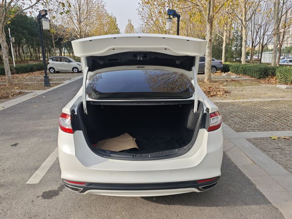 Ford Mondeo 2013, 124100 км, за 6338 USD - фото 16