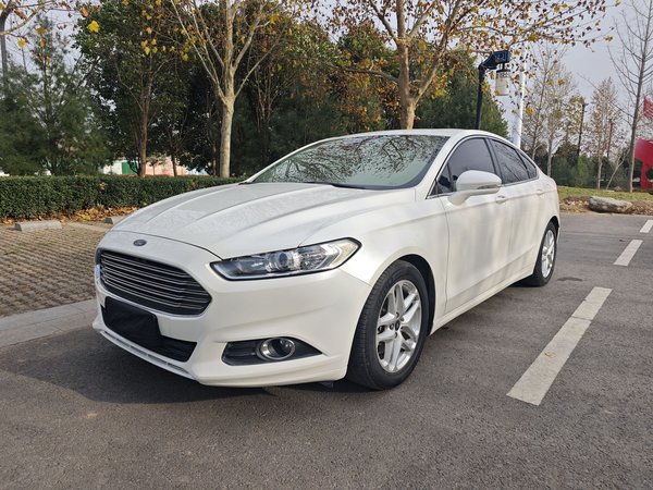 Ford Mondeo · 2013 год