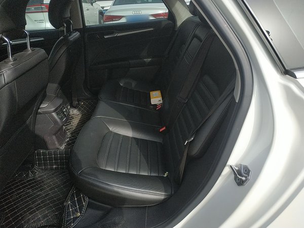 Ford Mondeo 2013, 145100 км, за 6975 USD - фото 22