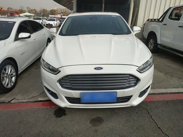 Ford Mondeo 2013, 145100 км, за 6975 USD
