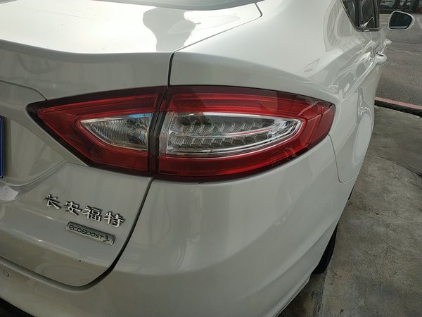 Ford Mondeo 2013, 145100 км, за 6975 USD - фото 8