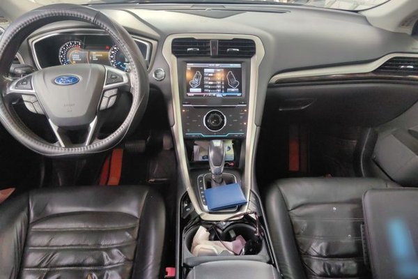 Ford Mondeo 2013, 124400 км, за 5464 USD - фото 10