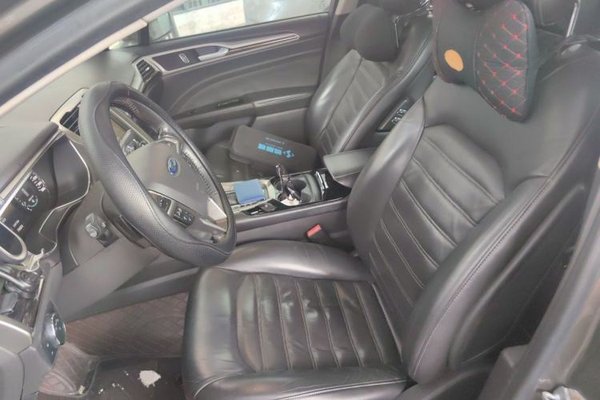 Ford Mondeo 2013, 124400 км, за 5464 USD - фото 16