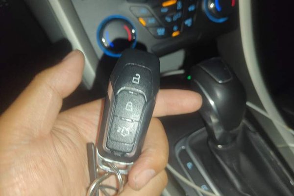Ford Mondeo 2013, 90399 км, за 5623 USD - фото 21