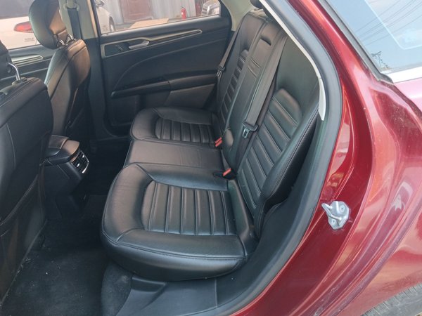 Ford Mondeo 2013, 122899 км, за 5714 USD - фото 22