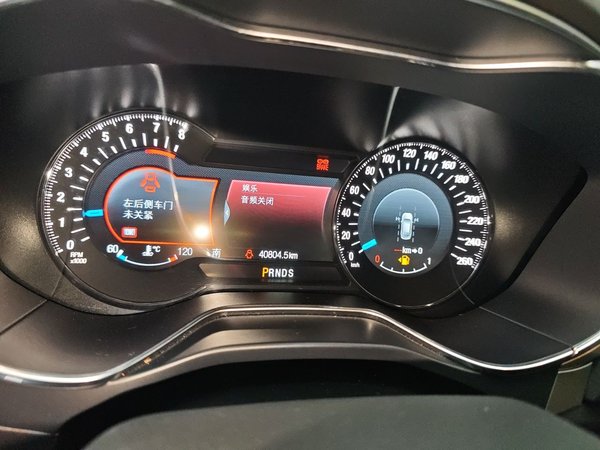 Ford Mondeo 2013, 40800 км, за 7354 USD - фото 11