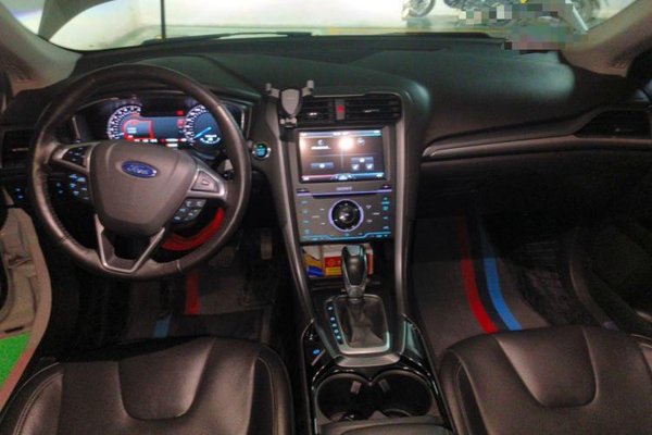 Ford Mondeo 2013, 112800 км, за 7033 USD - фото 10