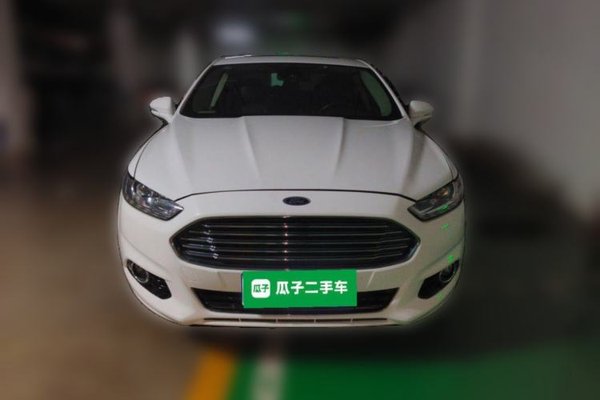 Ford Mondeo 2013, 112800 км, за 7033 USD