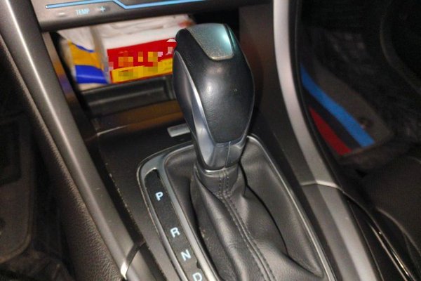 Ford Mondeo 2013, 112800 км, за 7033 USD - фото 15