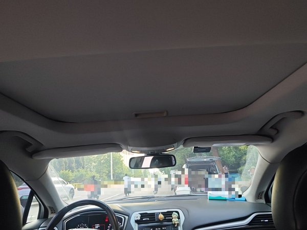 Ford Mondeo 2013, 116900 км, за 4985 USD - фото 19