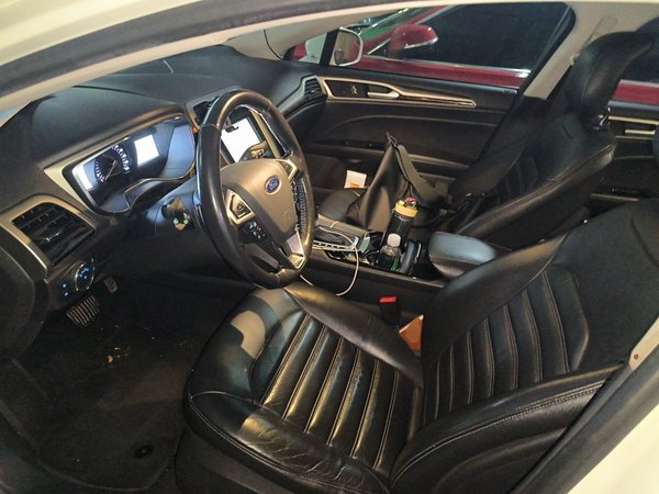 Ford Mondeo 2013, 138600 км, за 4561 USD - фото 16