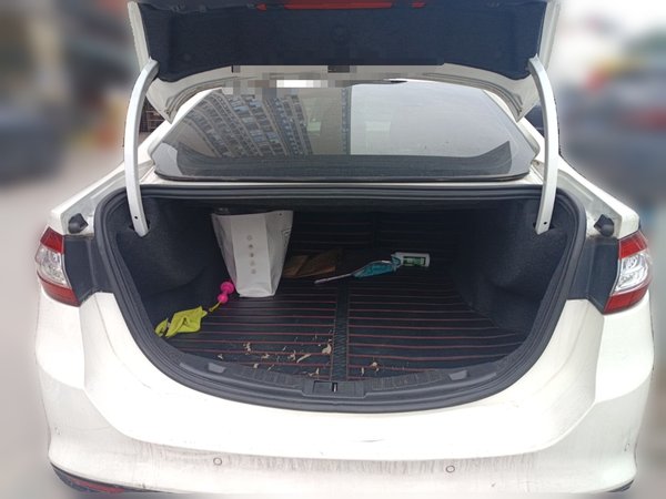 Ford Mondeo 2013, 185300 км, за 5380 USD - фото 20