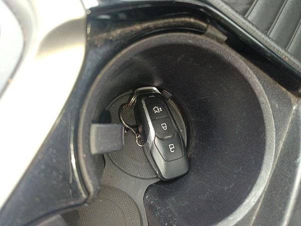 Ford Mondeo 2013, 185300 км, за 5380 USD - фото 9